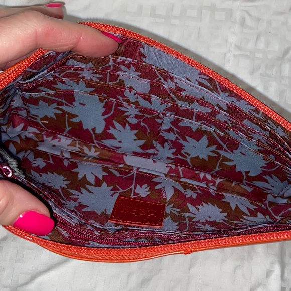 New HOBO Vida Wristlet